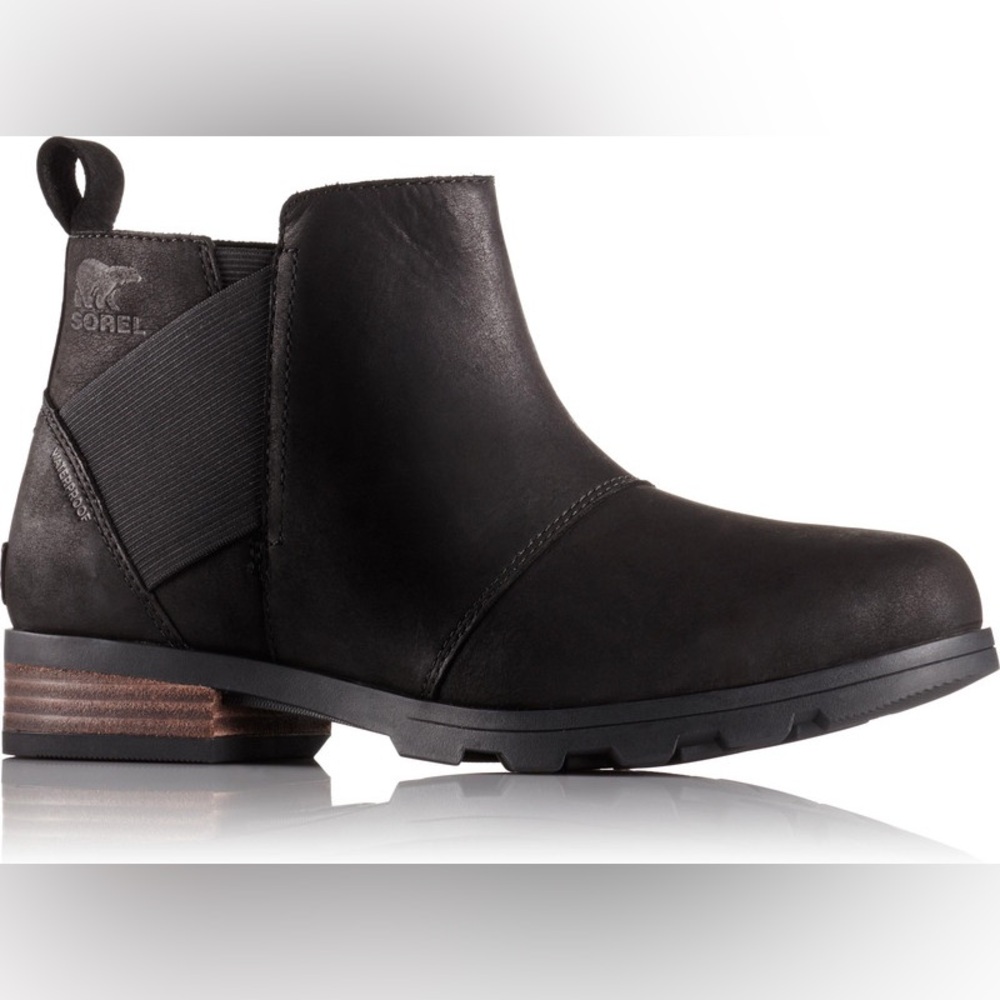 Sorel Emelie Chelsea Boots
